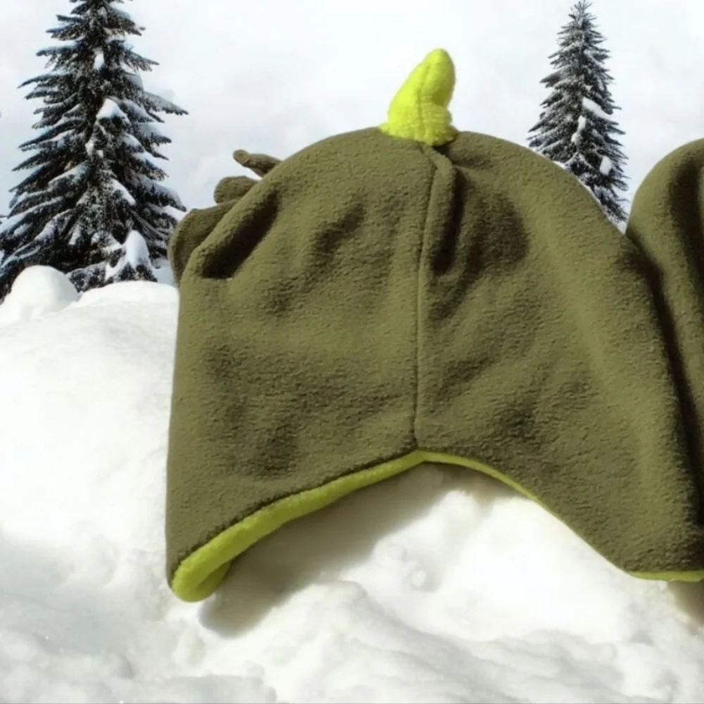 Hat & mitten set NWT with horn on top green pull on school ready unisex…